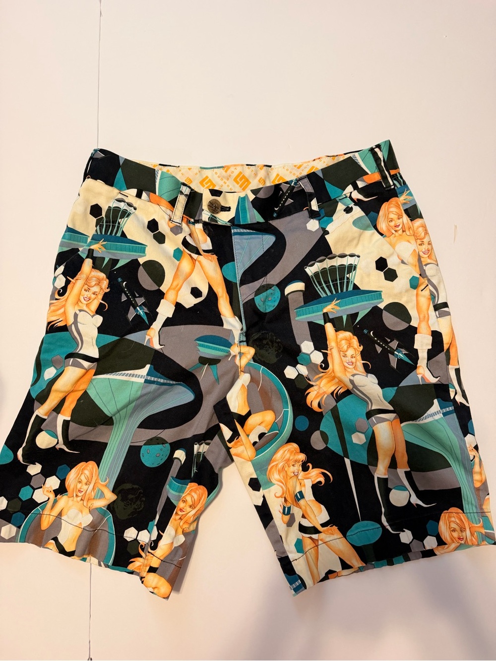 Loudmouth Men's golf shorts Shorts in Retro Pinup girl size 32